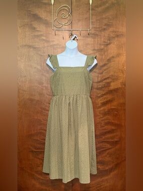 Anne Klein Ruffle Sleeve Fall Eyelet Midi Dress Women 14 Leaf Green Smocked Back